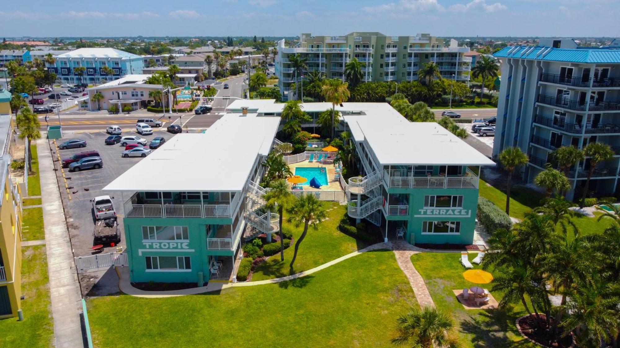 Tropic Terrace #41 - Beachfront Resort St. Pete Beach Kültér fotó