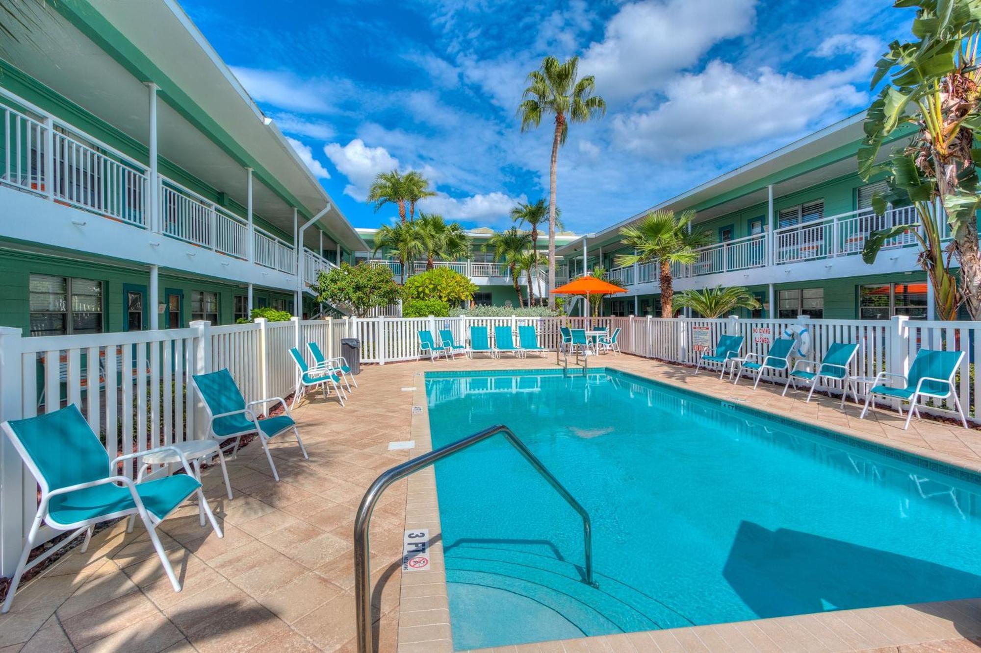 Tropic Terrace #41 - Beachfront Resort St. Pete Beach Kültér fotó